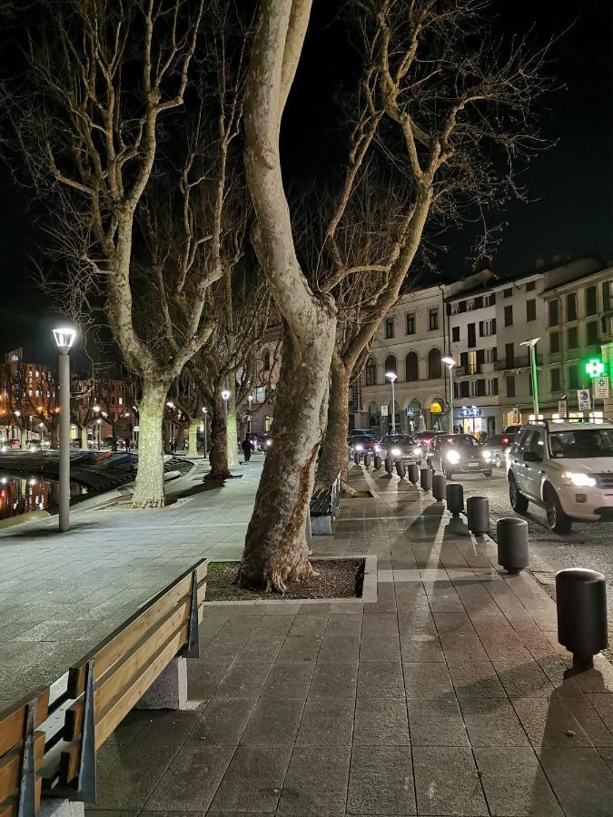 Centrolago Lecco Bagian luar foto